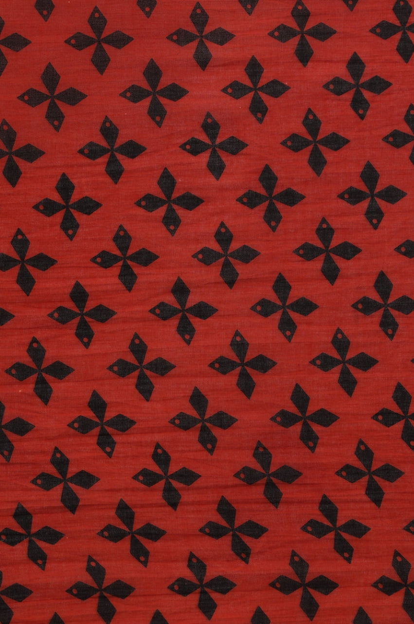 Ember Trace — Cotton Mulmul Printed Saree
