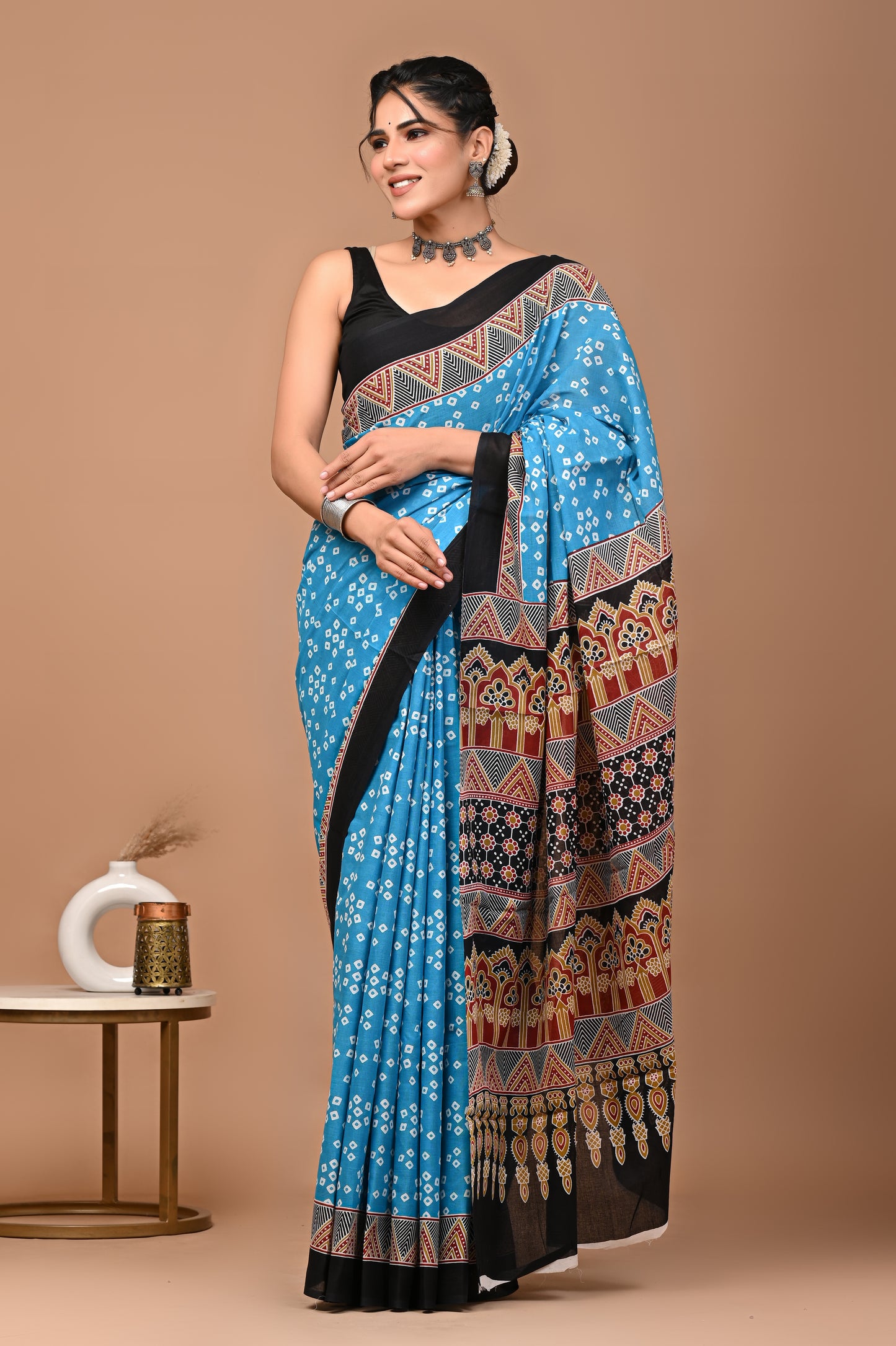 Bandhaniya Cotton Mul Printed Saree