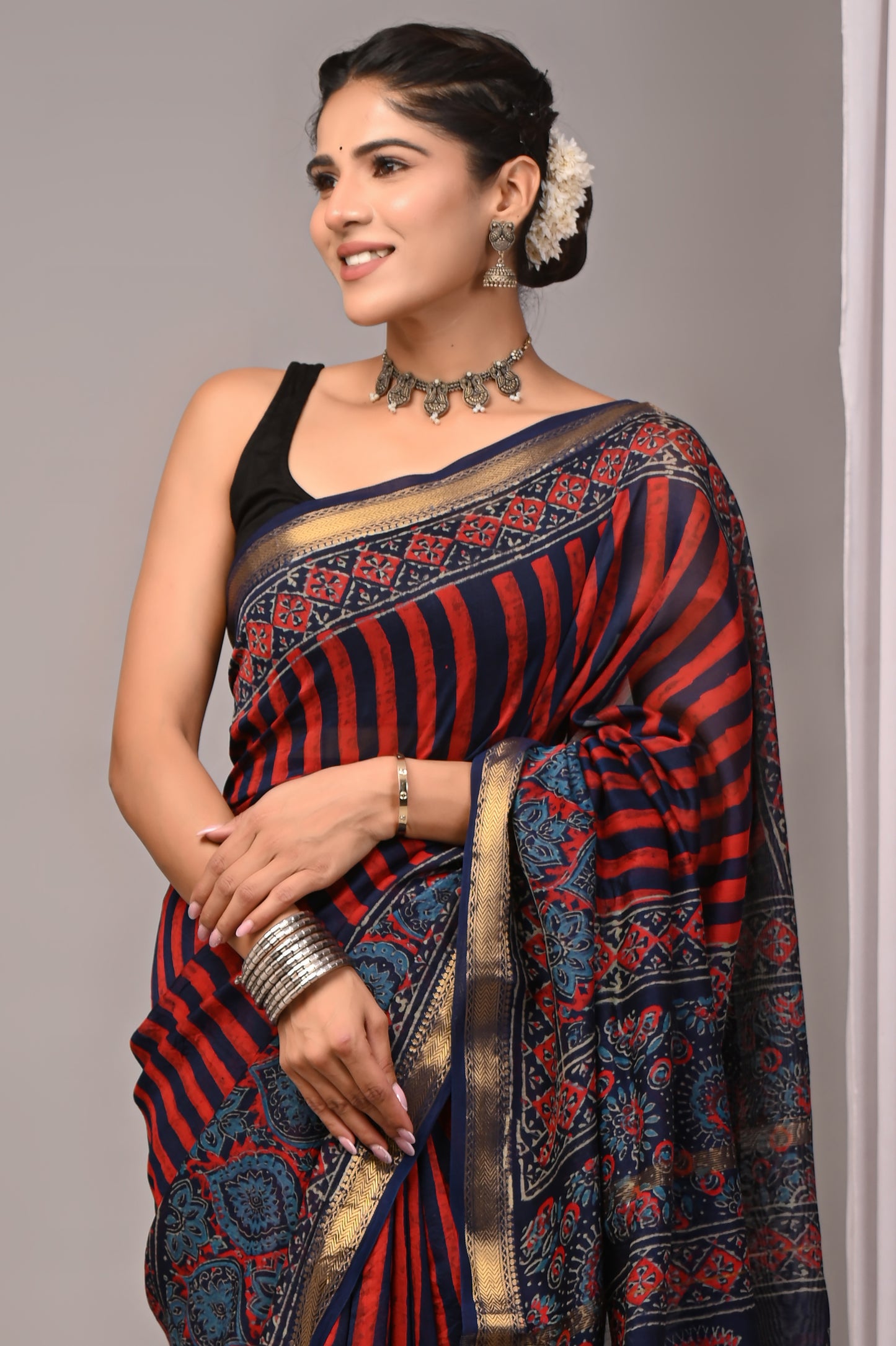 Dopahar Tarang - Handblock Printed Maheshwari Silk Saree