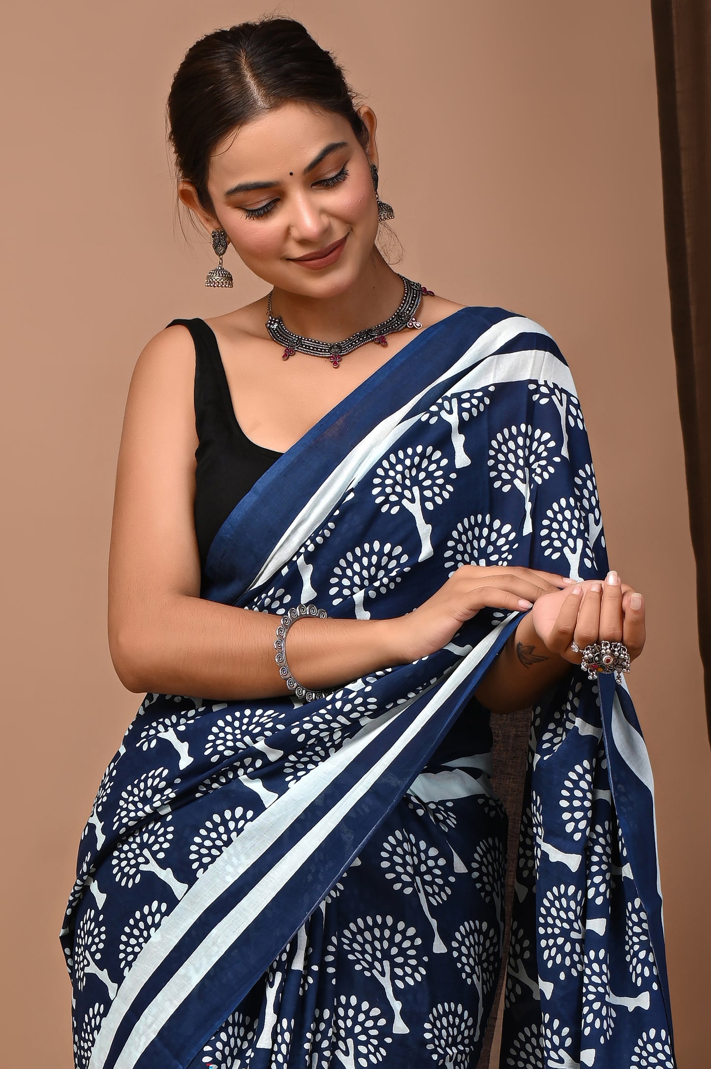Earth Print — Indigo Buta