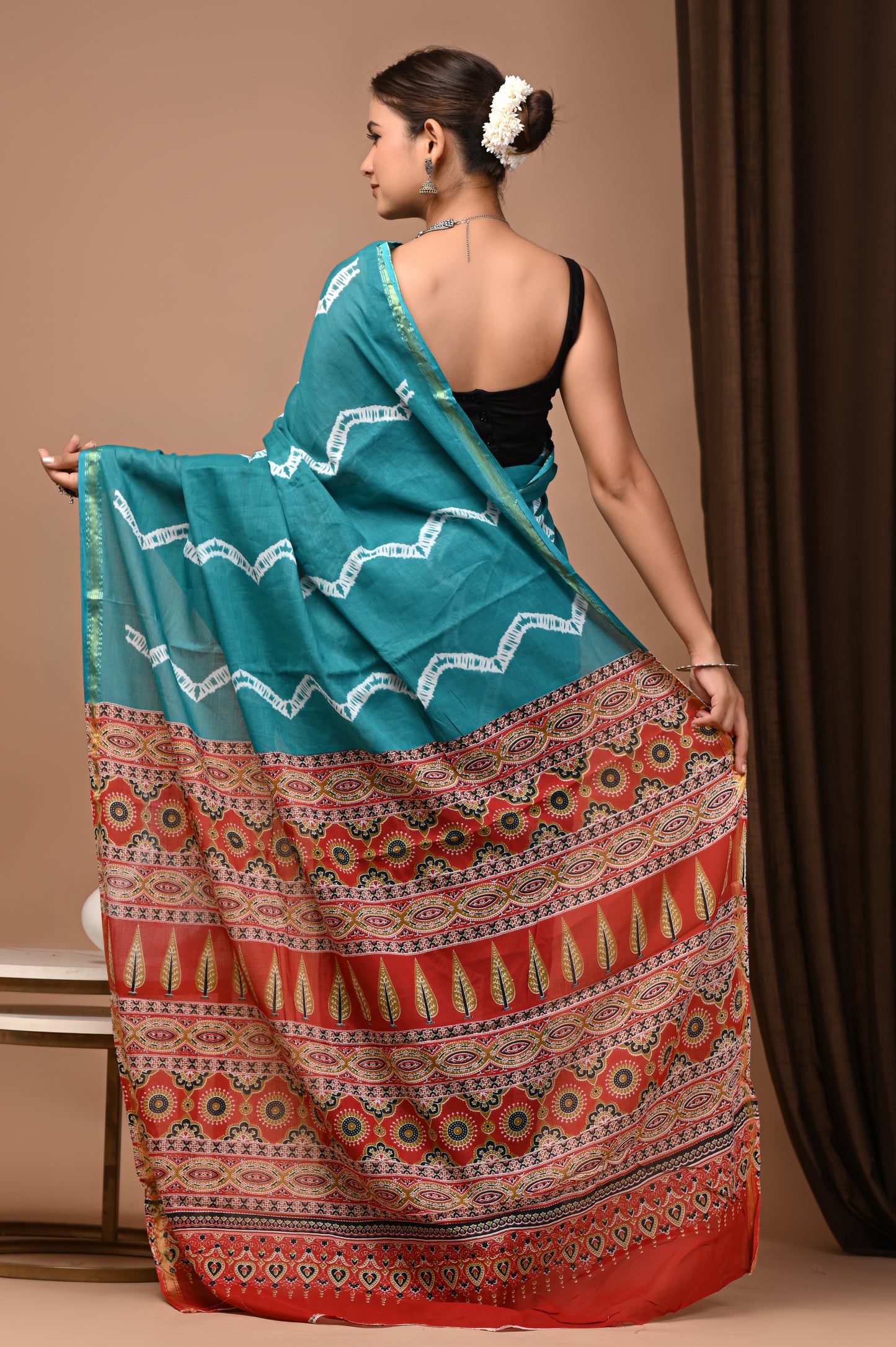 GOLD - Firozi Laharia - Cotton Saree with Zari Borders