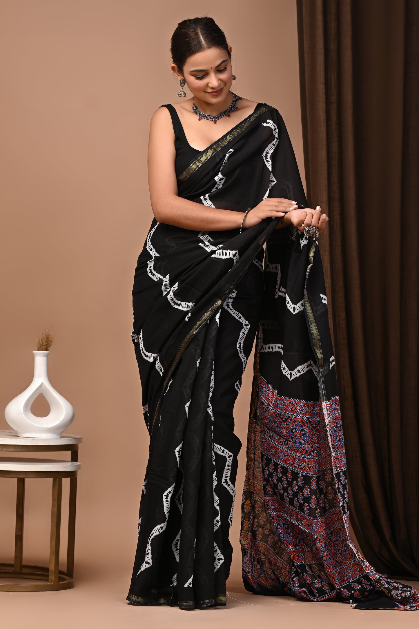 GOLD - Raat Rani - Cotton Saree with Zari Borders