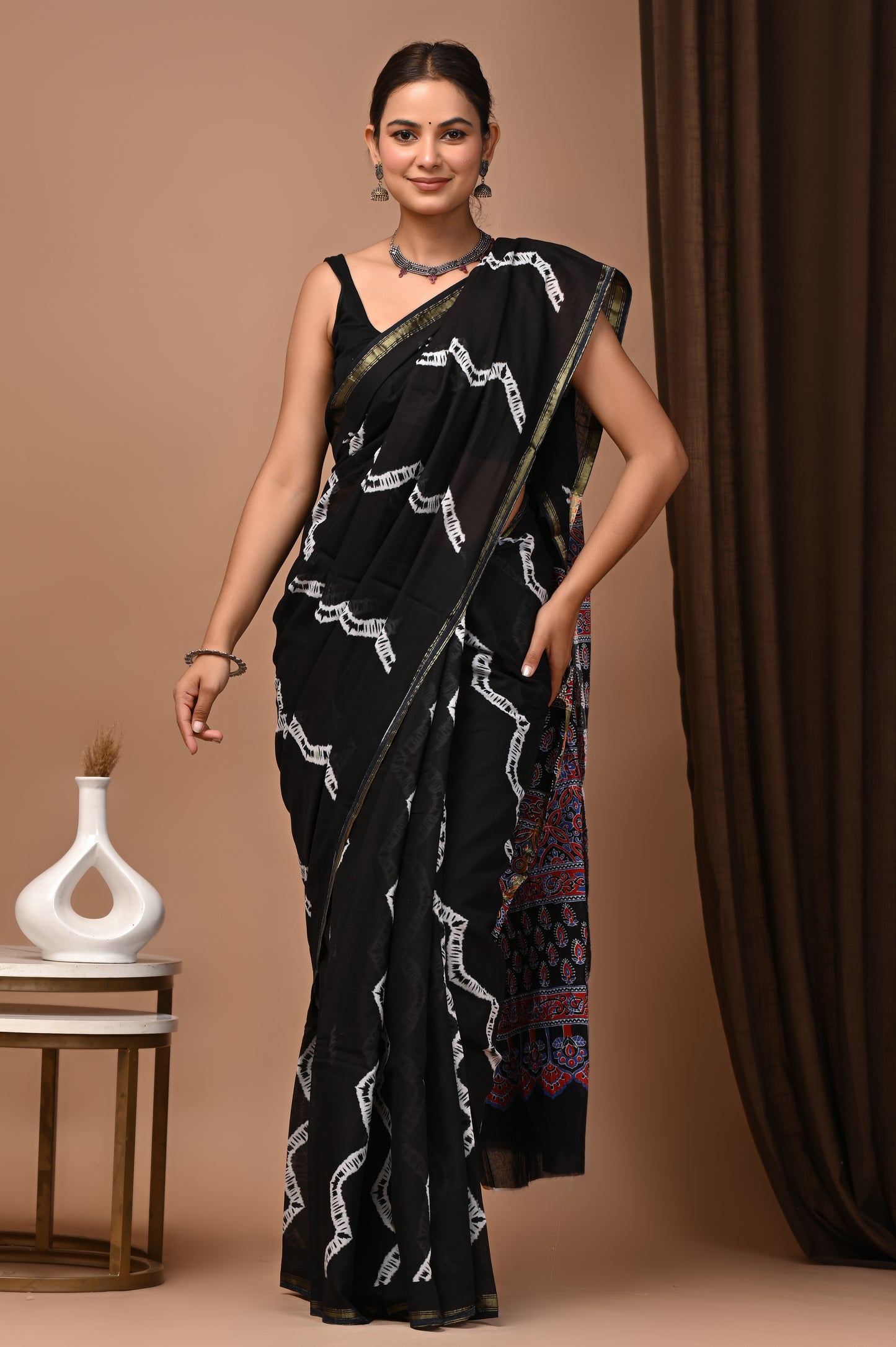 GOLD - Raat Rani - Cotton Saree with Zari Borders