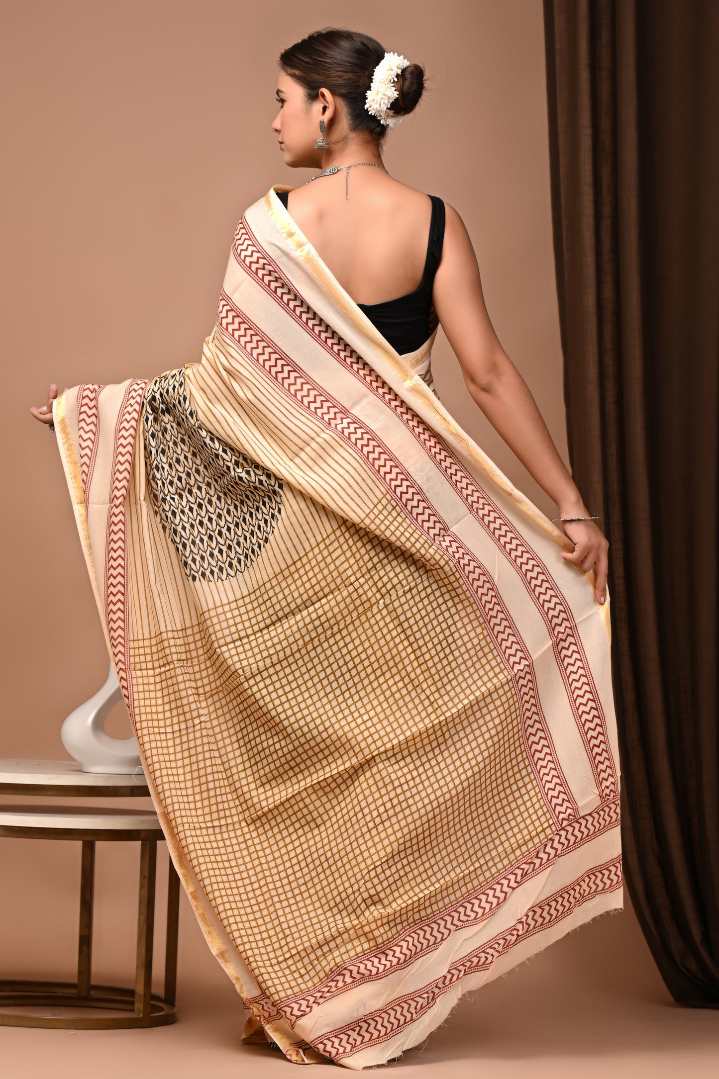 GOLD - Badam Lakeer - Cotton Saree with Zari Borders
