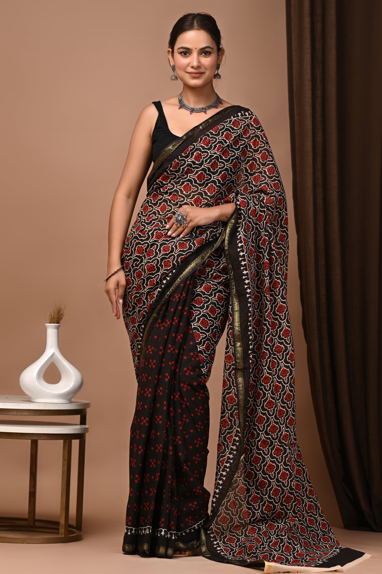 GOLD - Ratri Gulnar Khat - Cotton Saree with Zari Borders