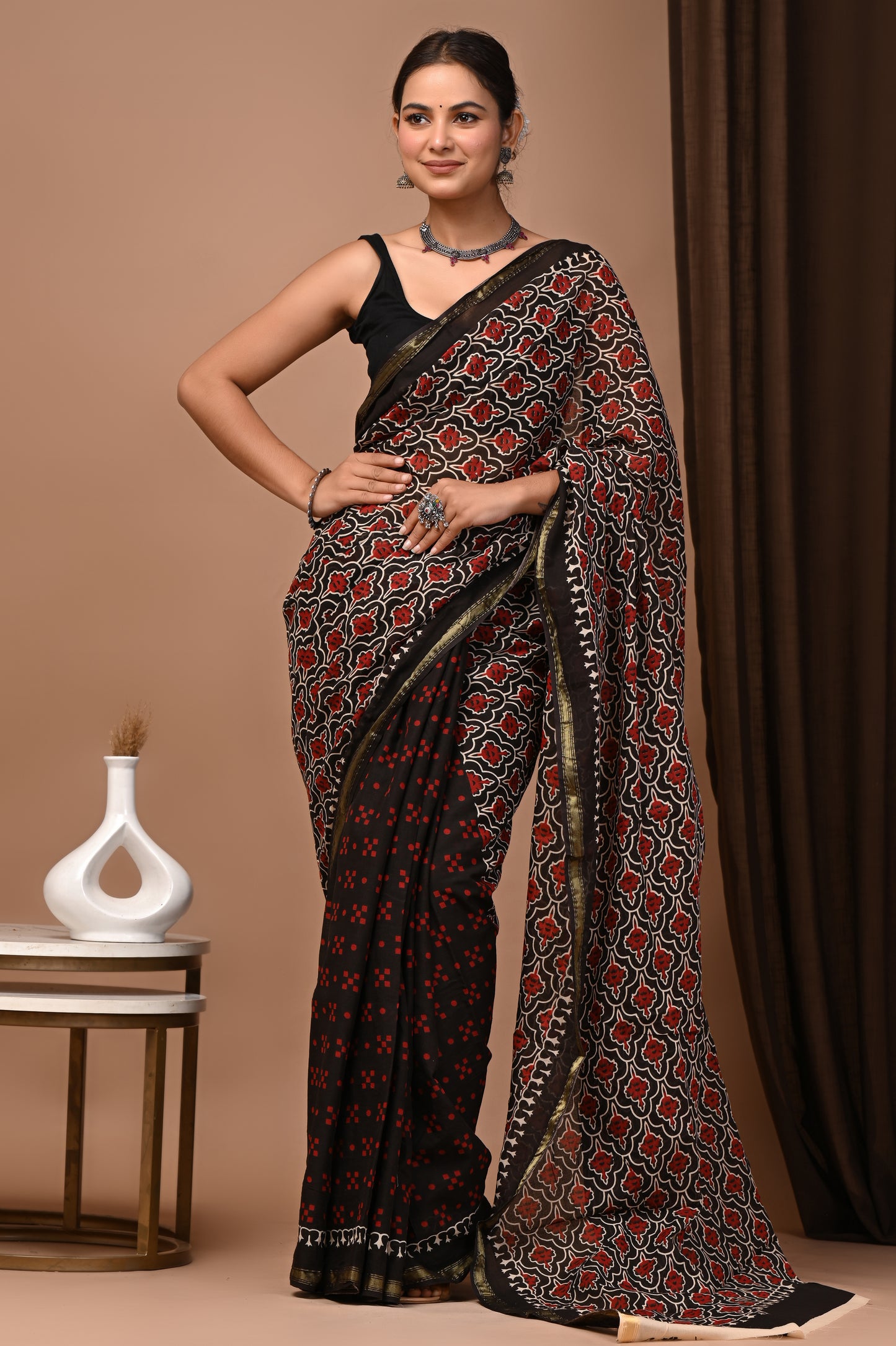 GOLD - Ratri Gulnar Khat - Cotton Saree with Zari Borders
