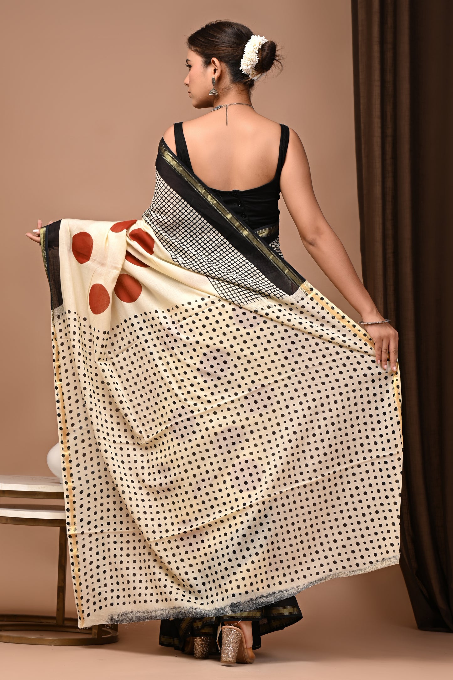 GOLD - Ivory Surkh Bindi - Cotton Saree with Zari Borders