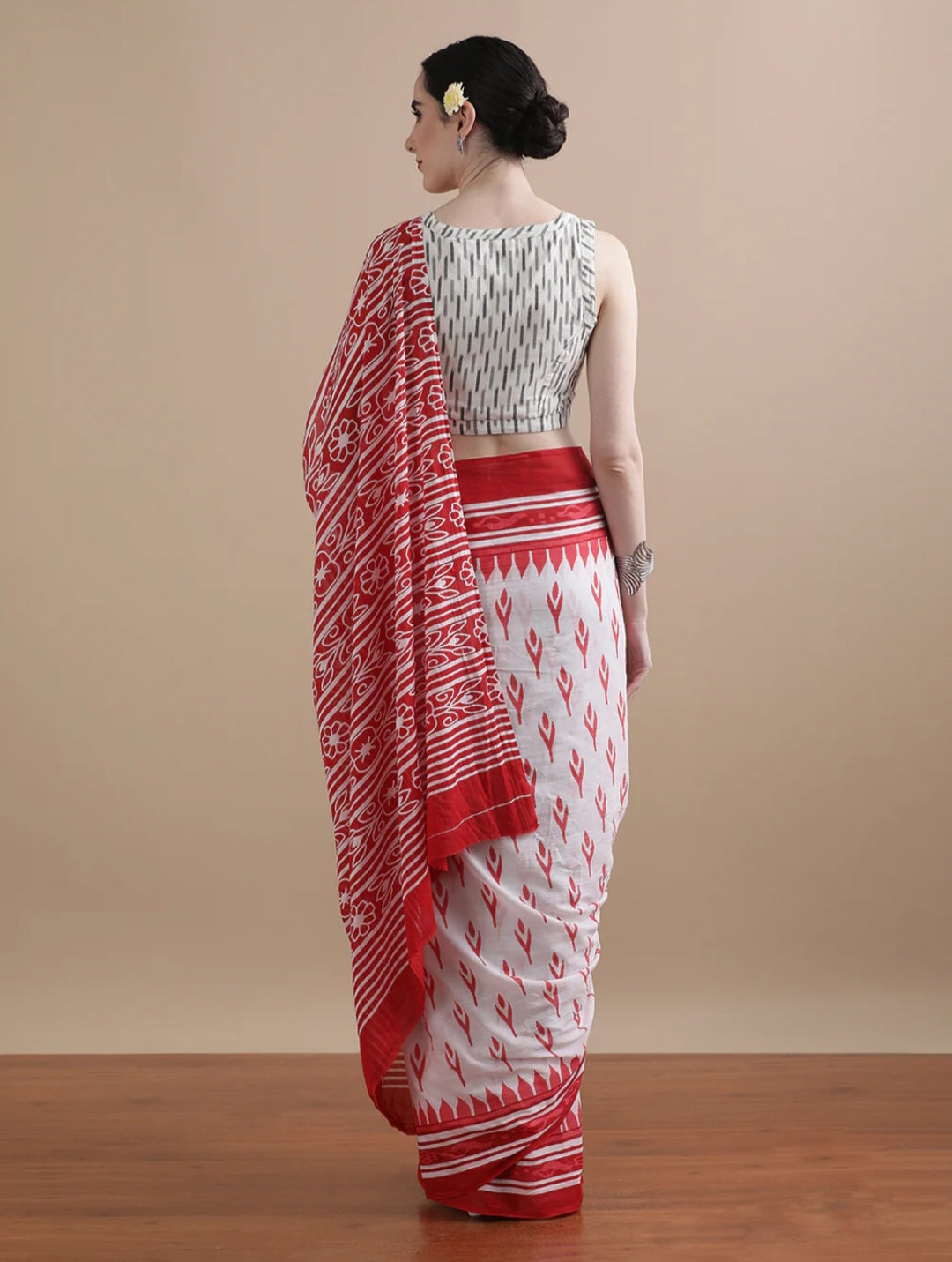 Ikkat Inspired Handprinted Cotton Mulmul Saree
