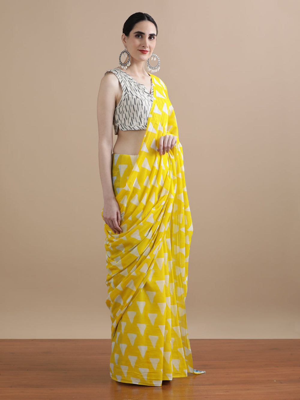 Golden Drift — Cotton Mulmul Printed Saree